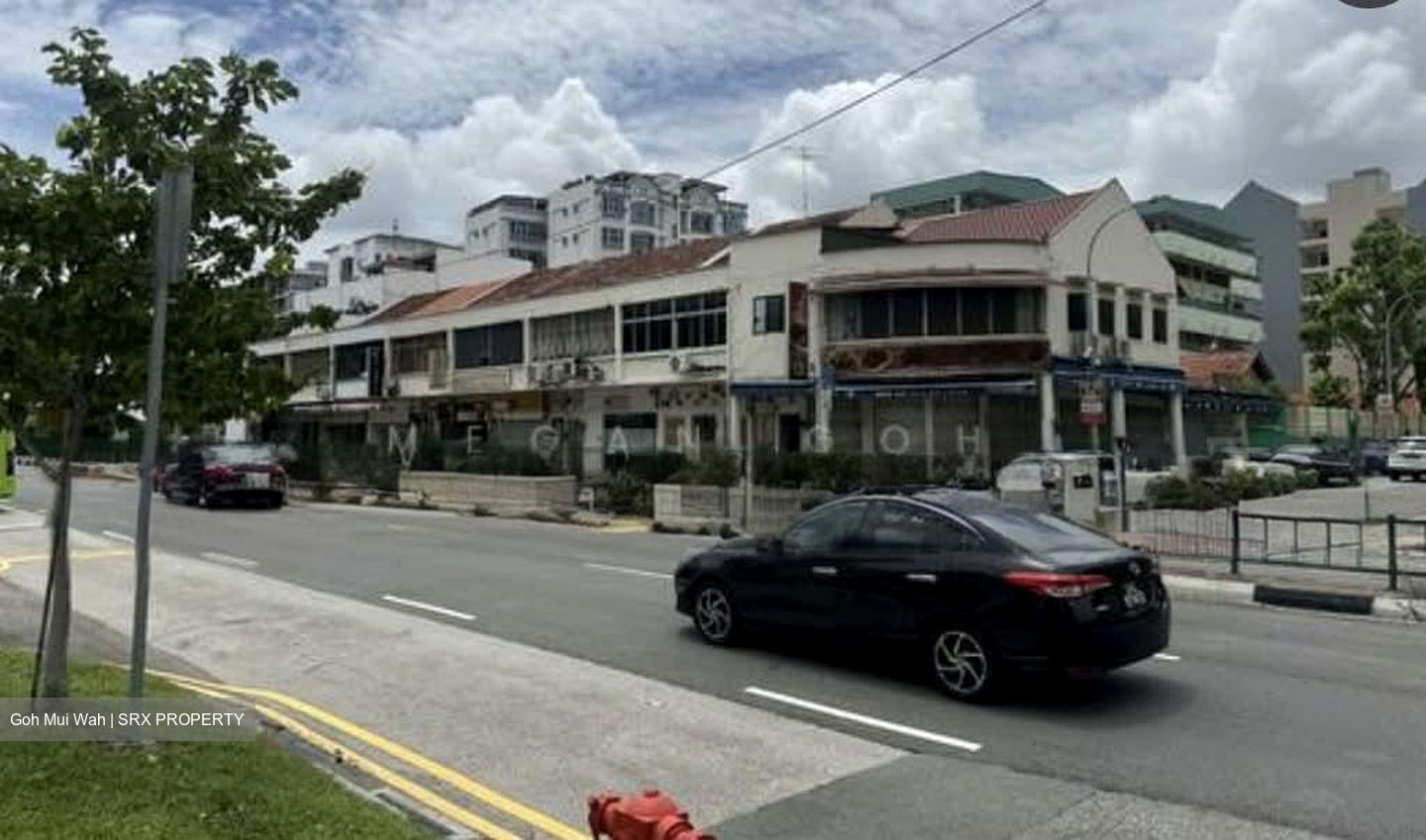 Guillemard Road (D14), Retail #575693411